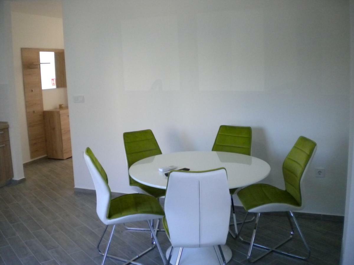 Apartments Venerea 닌 외부 사진
