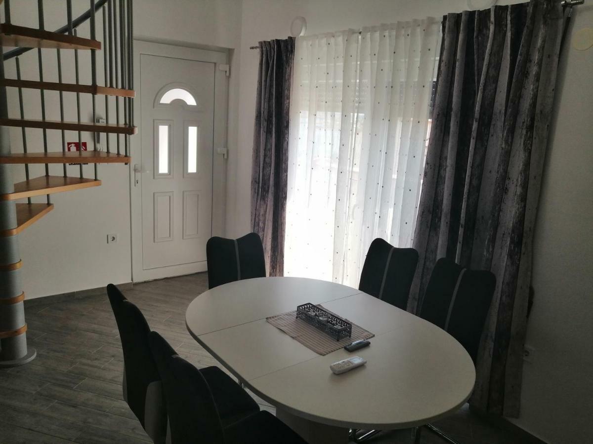 Apartments Venerea 닌 외부 사진