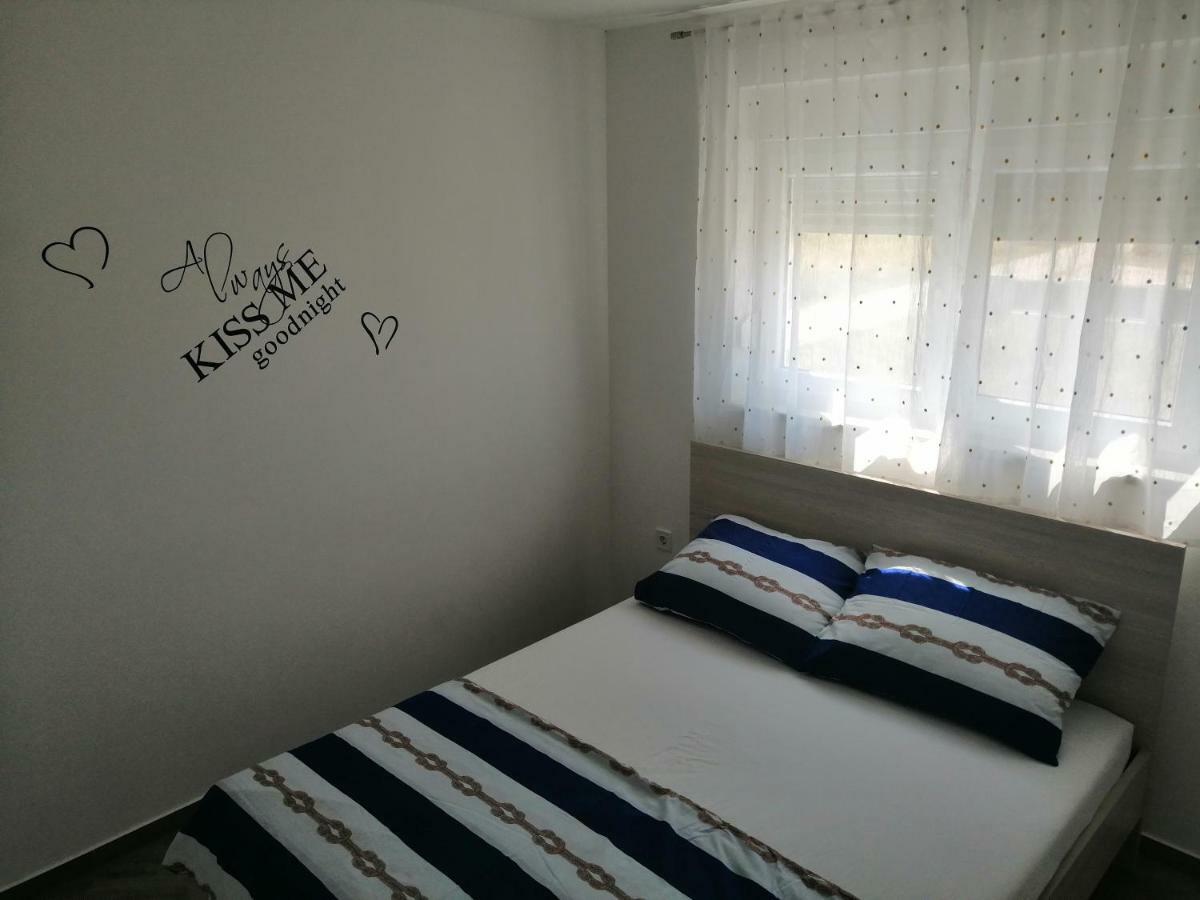 Apartments Venerea 닌 외부 사진